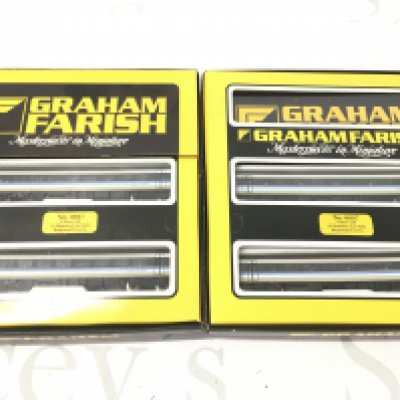 2 X Graham Farish. N Gauge. 2 Dummy. At Sets #0887. No Reserve