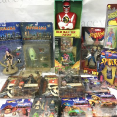 A Collection of Boxed Toys Including Futurama. pirates Of The Caribbean. Power Rangers. Spider-Man. Masters Of The Universe And Ghostbusters.