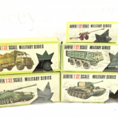 A Collection of Boxed Airfix Military Vehicles And A 105MM. Gun. 2 Vehicles Have Been Painted.