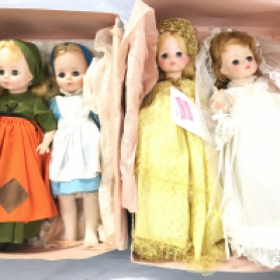 4 Madame Alexander Dolls. No Reserve.(2).