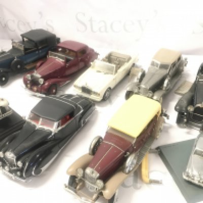 A Collection of 7 Franklin Mint Diecast Cars And 2 Others No Reserve.