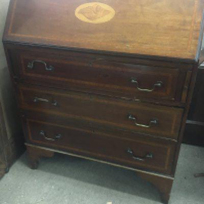 An Edwardian inlaid Mahogany bureau with a well fitted interior above three drawers. NO RESERVE