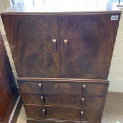 A 1940s Lowboy. 118cm x 74cm x 46cm