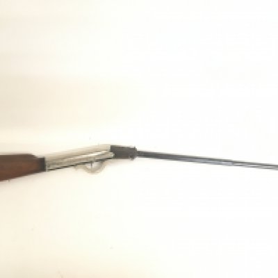 A Vintage Gem 1 German airgun. 100cm long. This lot cannot be posted