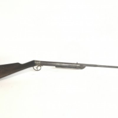 A Vintage German airgun, marked J Hillita registered. 107cm long. This lot cannot be posted