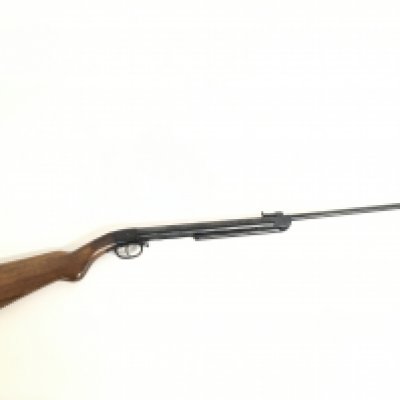A vintage Diana air rifle, marked Luft Gewehrair , 108cm long.