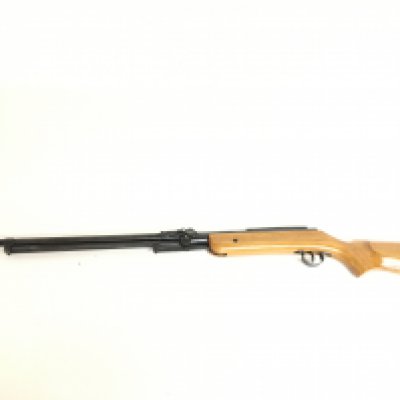A Foreign model 322 air rifle , 110cm long. This lot cannot be posted