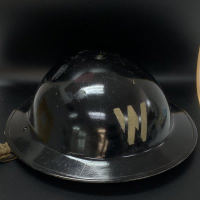 A WW2 A16 issue Air Raid Wardens helmet. (B)