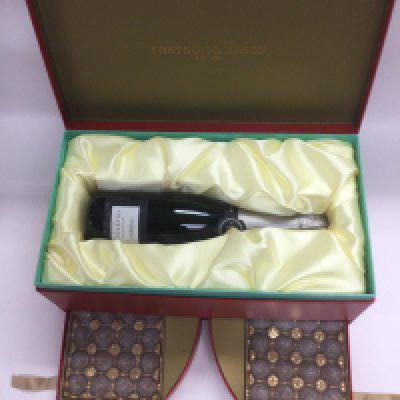 A Fortnum & Mason Grand Cru champagne and truffles hamper. Shipping category D.