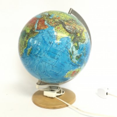 A vintage light up Scan-Globe A/S made in Denmark. 39cm tall. Postage category C