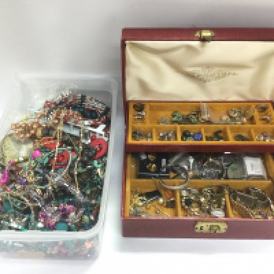 Two boxes of costume jewellery. Shipping category C.