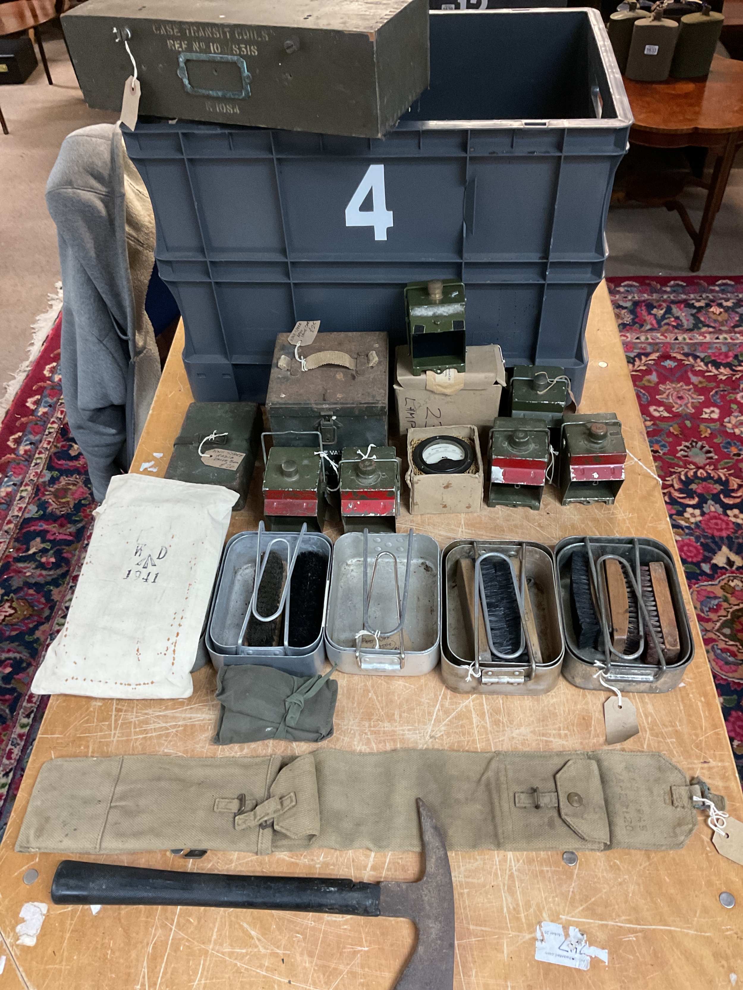 Qty WWII Dated mess tins, lamps, axe, antenna webbing pouch, housewife and other items.