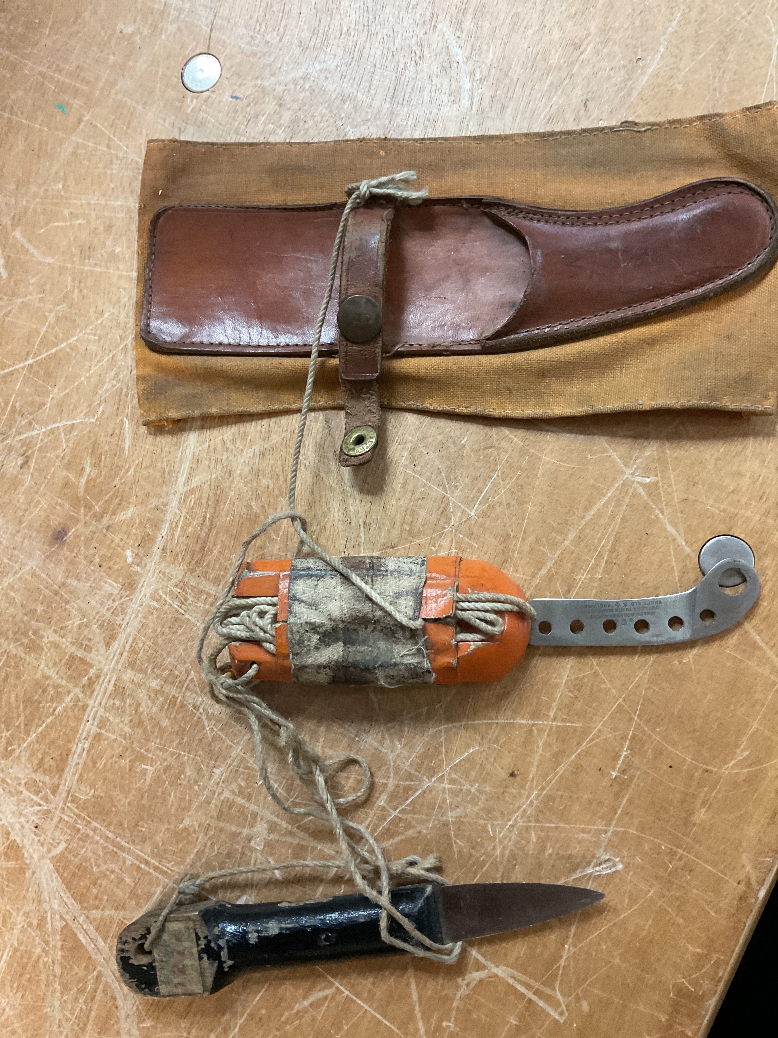 WWII US life raft knife,  very sharp. Blade marked Joseph Rodger's &Sons.  