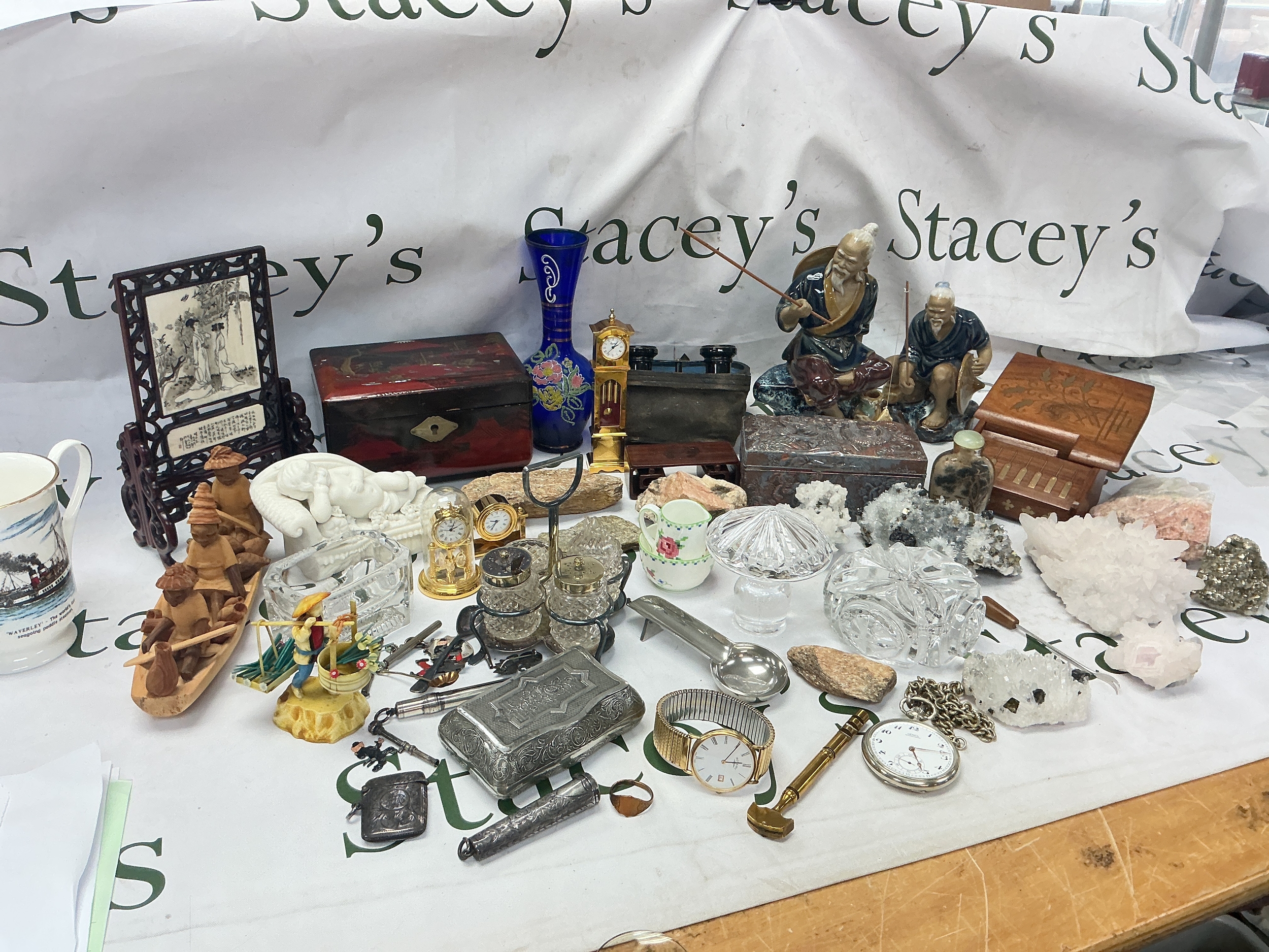 A collection of assorted items including silver hallmarked propelling pencil, silver cheroot/ cigarette holder, Chinese figures, various rocks etc 