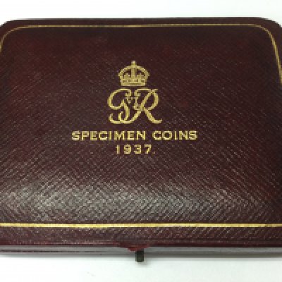 1937 specimen gold set box