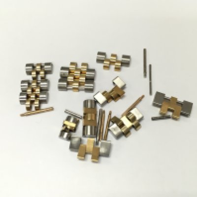 A collection of assorted ladies bi metal rolex spare links. Buyer to satisfy themselves with authentic prior to bidding.