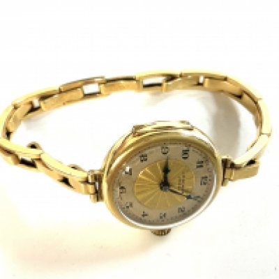 A Benson 18ct yellow gold wristwatch. (A)