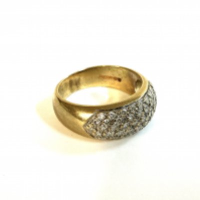 A 9ct gold Pave set diamond ring, N.5 (A)