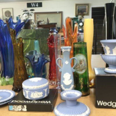 A collection of art glass vases and a collection of Wedgwood Jasperware . This lot cannot be posted