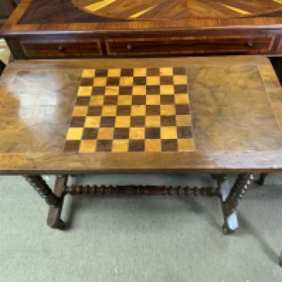 Victorian rectangular Walnut & Boxwood inlaid games table with chequer-board Inlaid top. 89cm x 44cm.