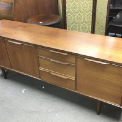 A mid 20th century design sideboard 183 x 46 x 73cm