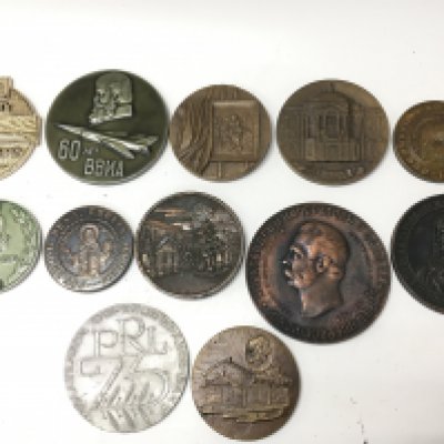 A collection of 20th century Russian medallions/ table medals including a International cultural mission Origins Personality of the USSR Table Medal, Museum of K.E. Tsiolkovsky in Kaluga medal, Alexander II Memorial Monument 1898 medal etc. postage category B
