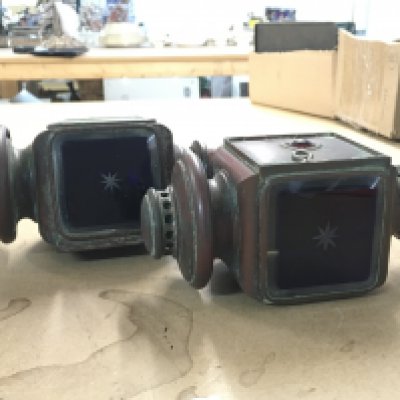 Unsual opera glass engraved lamps, 1880-1900. This lot cannot be posted