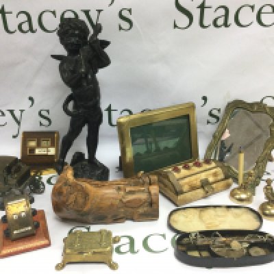A collection of oddments comprising a bronzed figure of a cherub, brass desk items, scales and weights etc. Shipping category D.