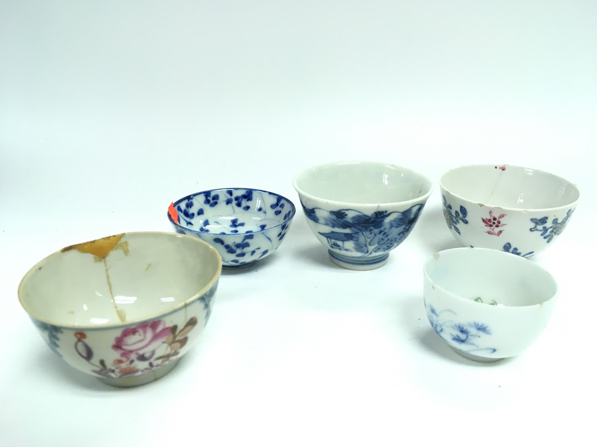 Chinese export blue and white teacups
