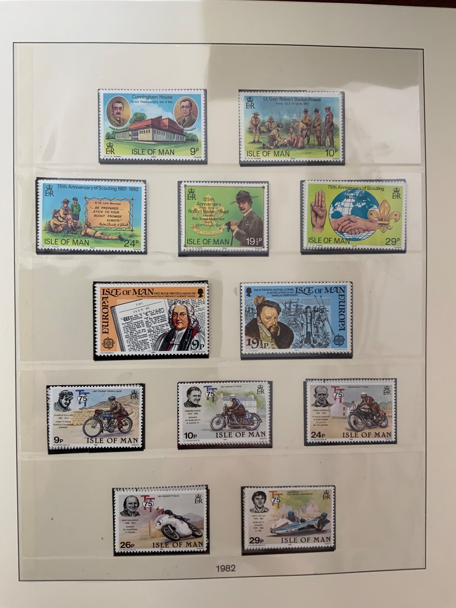 5 Albums of Gurnsey and Channel Islands mint stamps. NO RESERVE