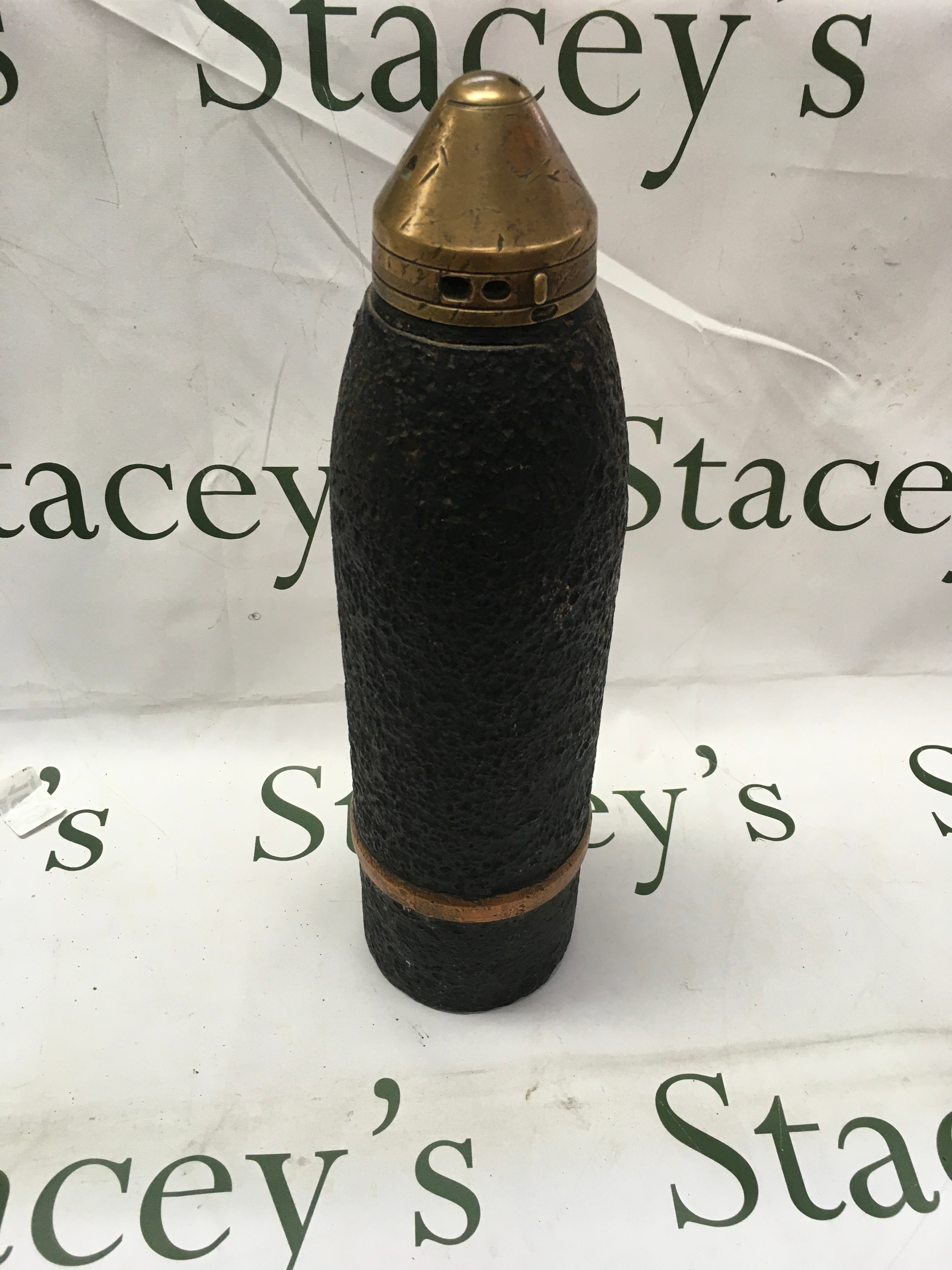 Deactivated inner vintage artillery shell. 39cm long : 10cm wide