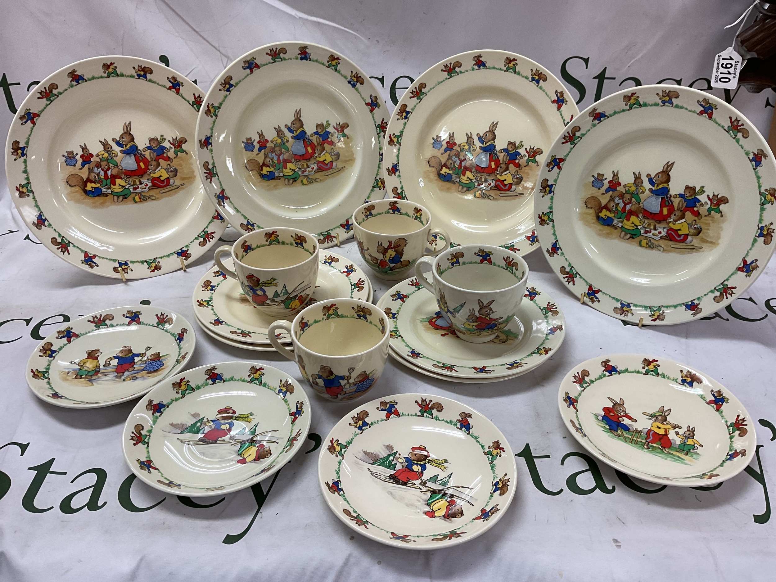 Vintage Jolly Jinks in very good condition. Four settings.