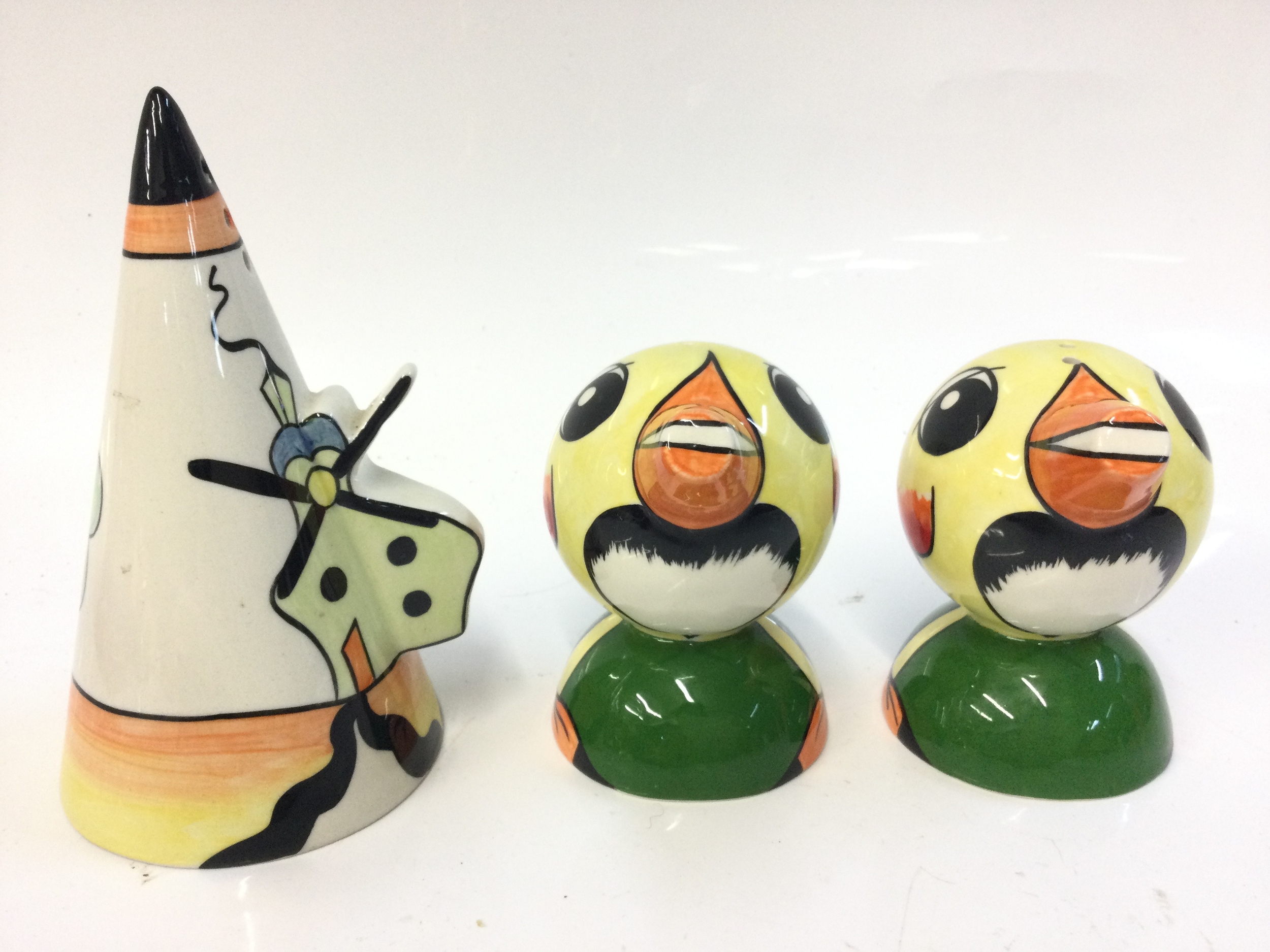 Lionel Bailey Lorna Bailey Studio designs 3/40 9.09 pair of bird salt and pepper shakers. Lorna Bailey 9/9 windmill sugar shaker, items 8 to 14cm tall