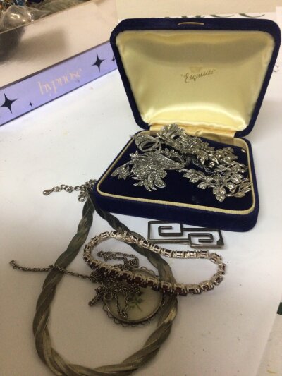 A collection of silver jewellery and marquisette jewellery. NO RESERVE