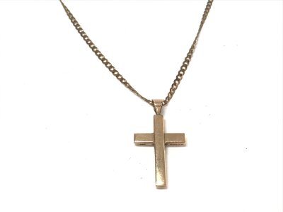 A 9ct gold cross pendant on 9ct gold chain. 11.18g