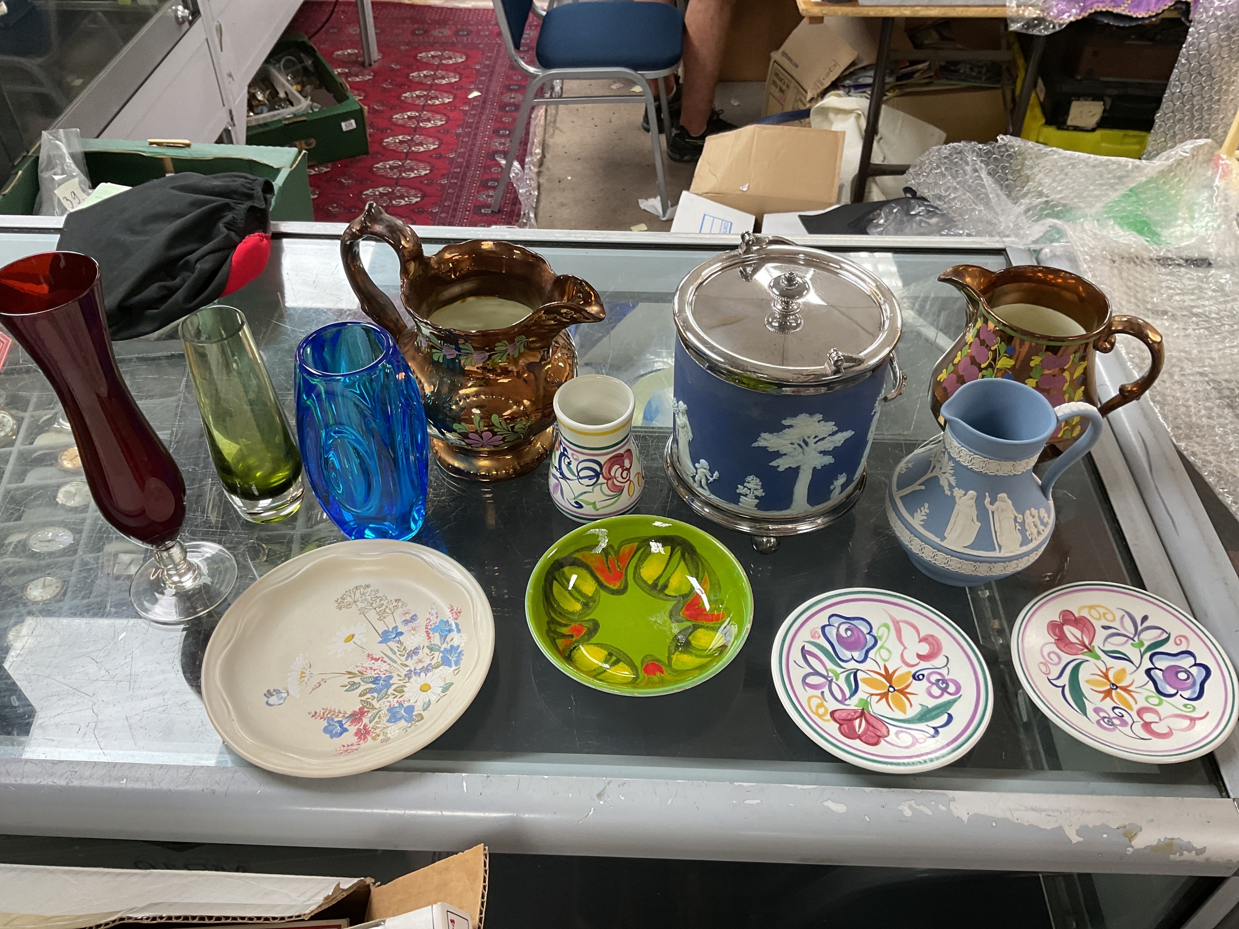 Qty ceramics to inc Pole, Wedgwood, lustreware and glass.