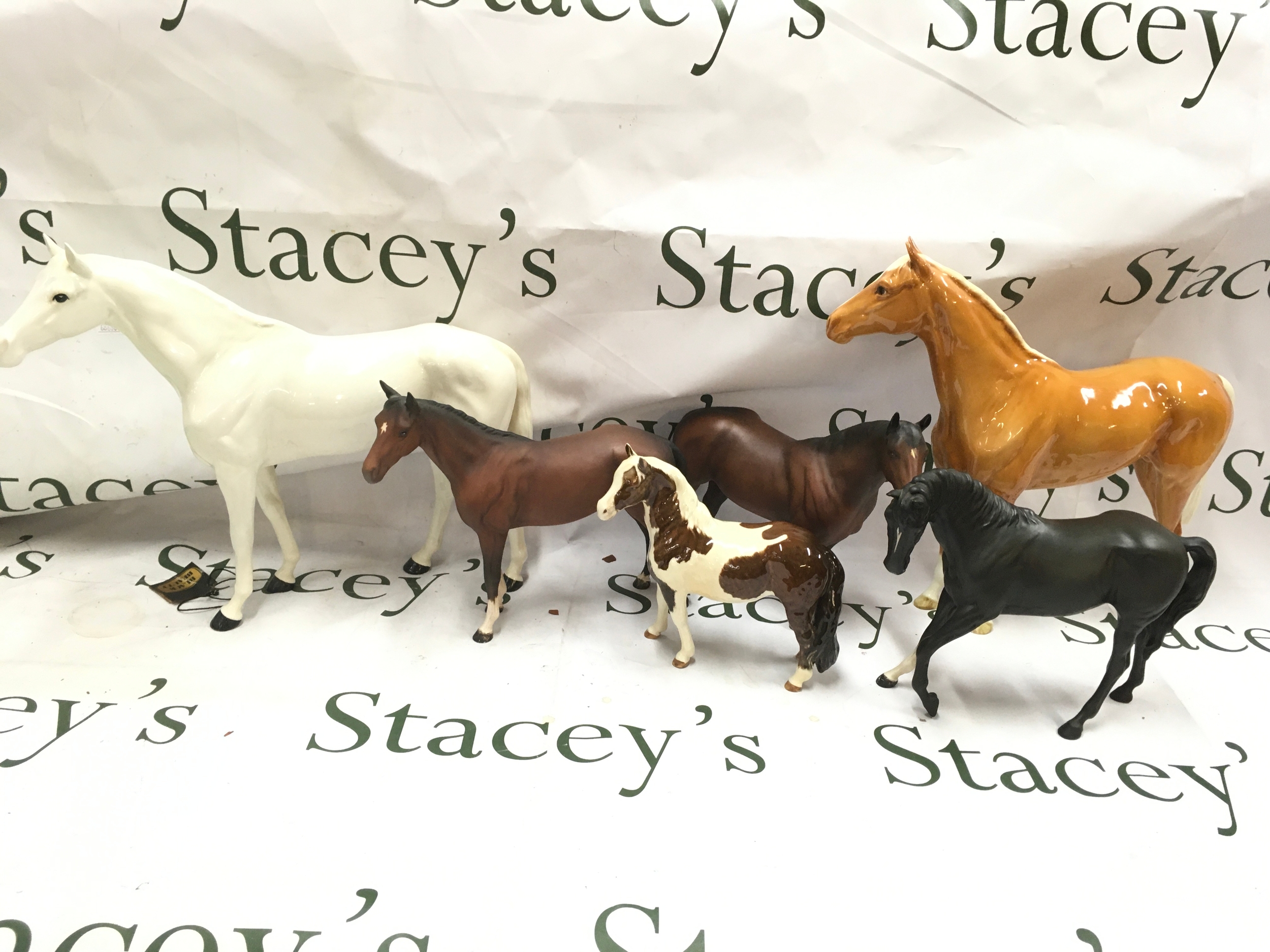 A collection of 6 Beswick horses (6)