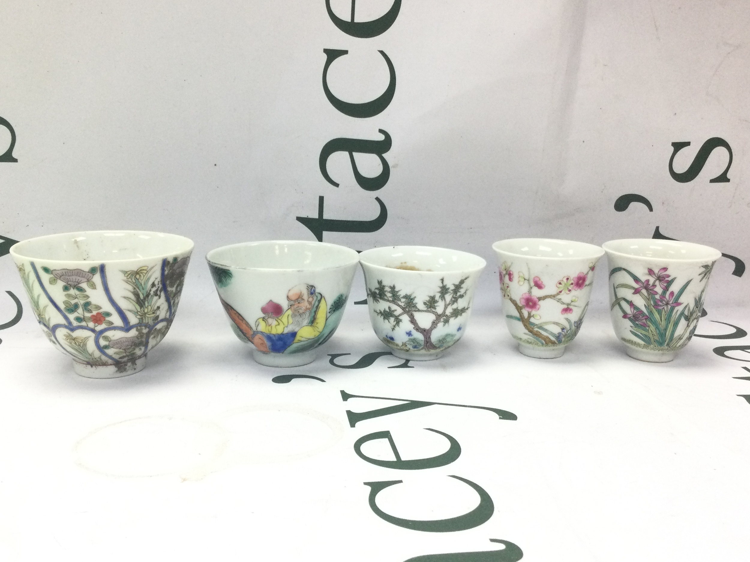 Chinese porcelain wine cups. Biggest 6cm tall