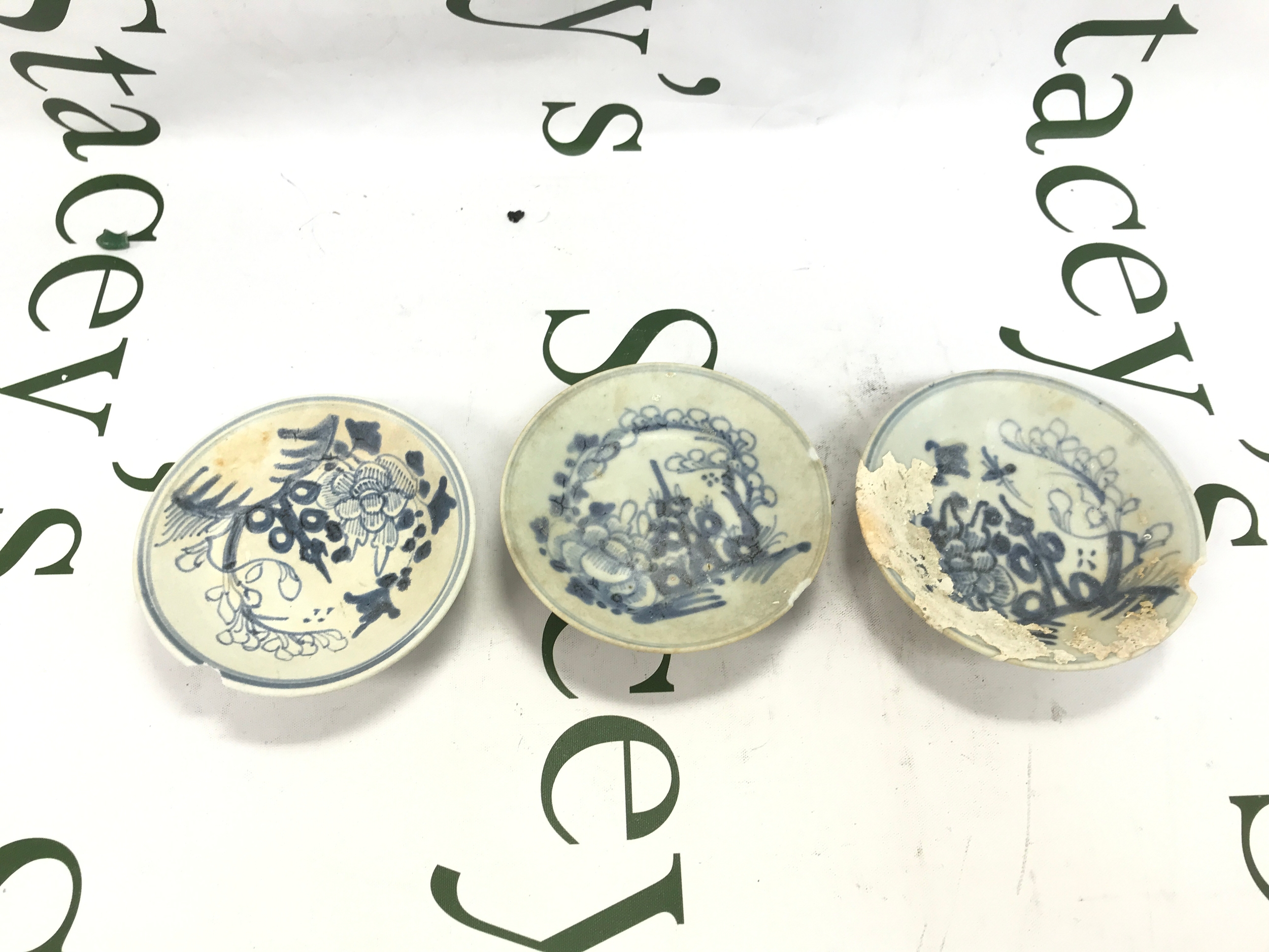 Three Chinese Tek Sing shipwrecked bowls approx 4" wide 