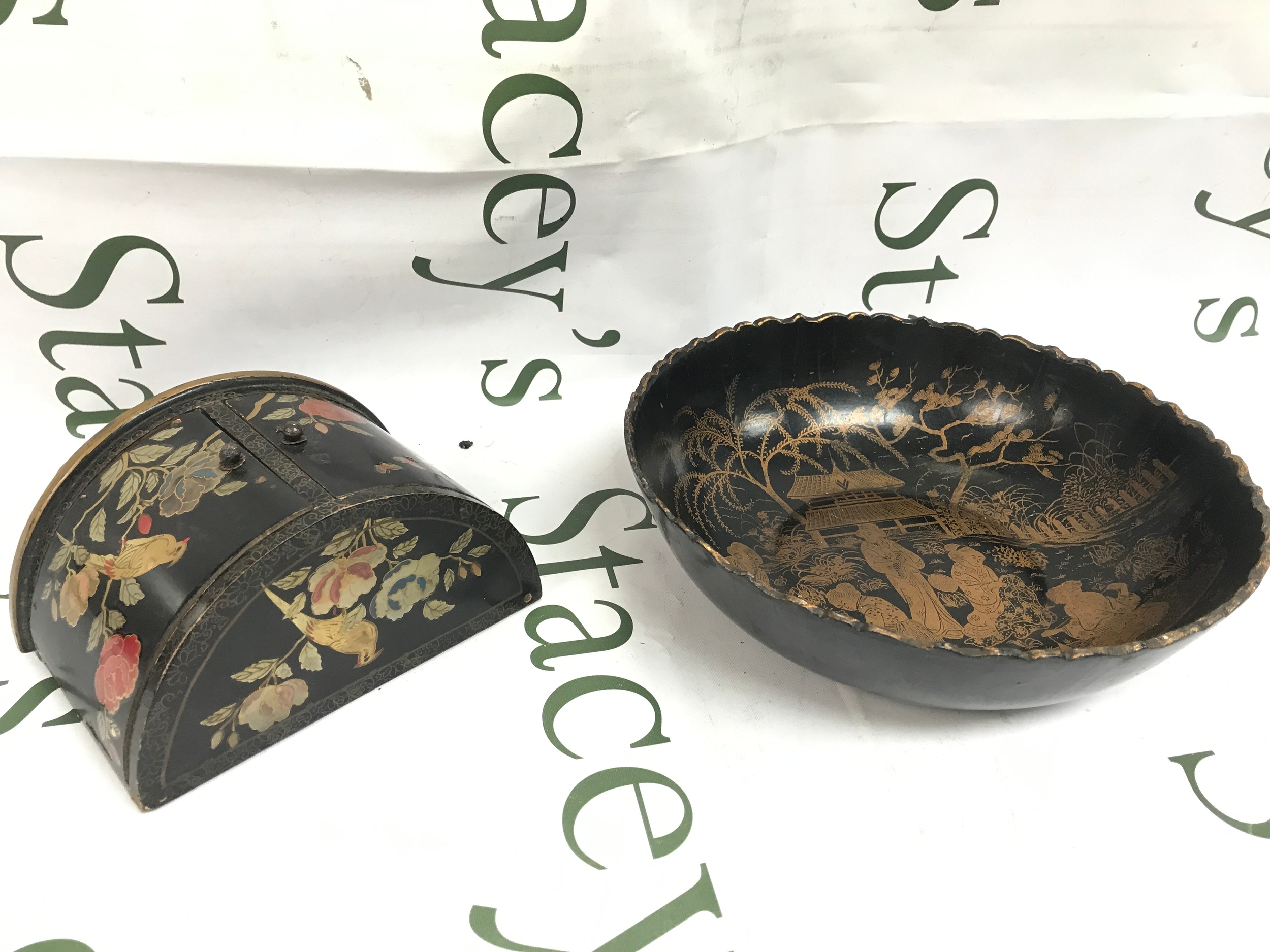 Chinese/Japanese box and bowl