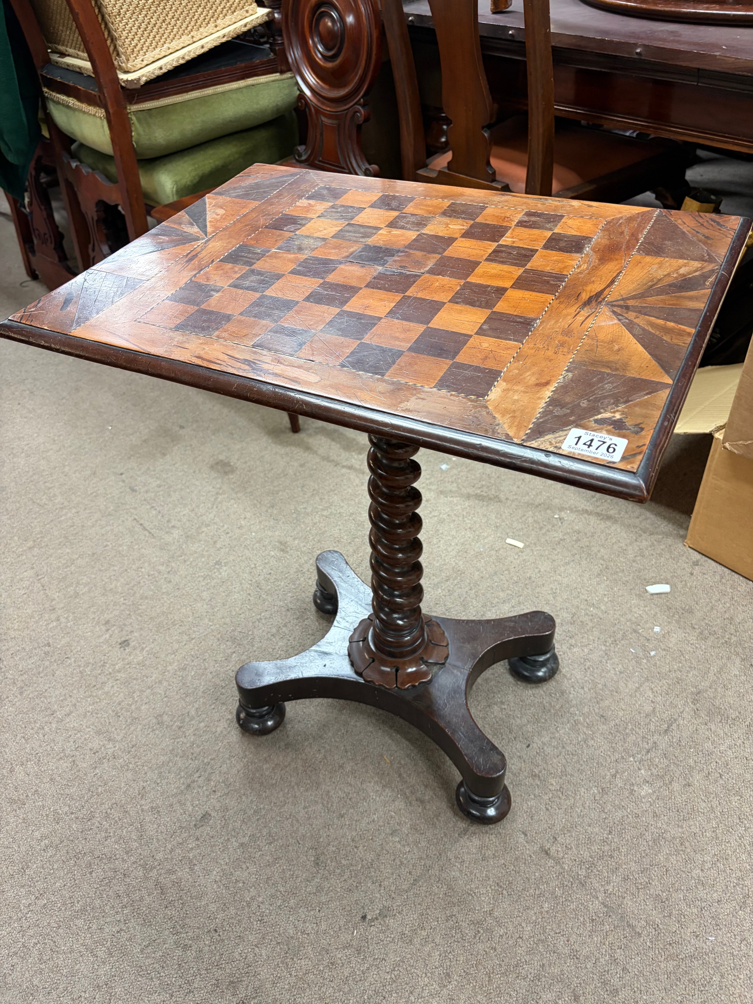 An Antique Irish Killarney Arbutus wood chess table, 19thC NO RESERVE