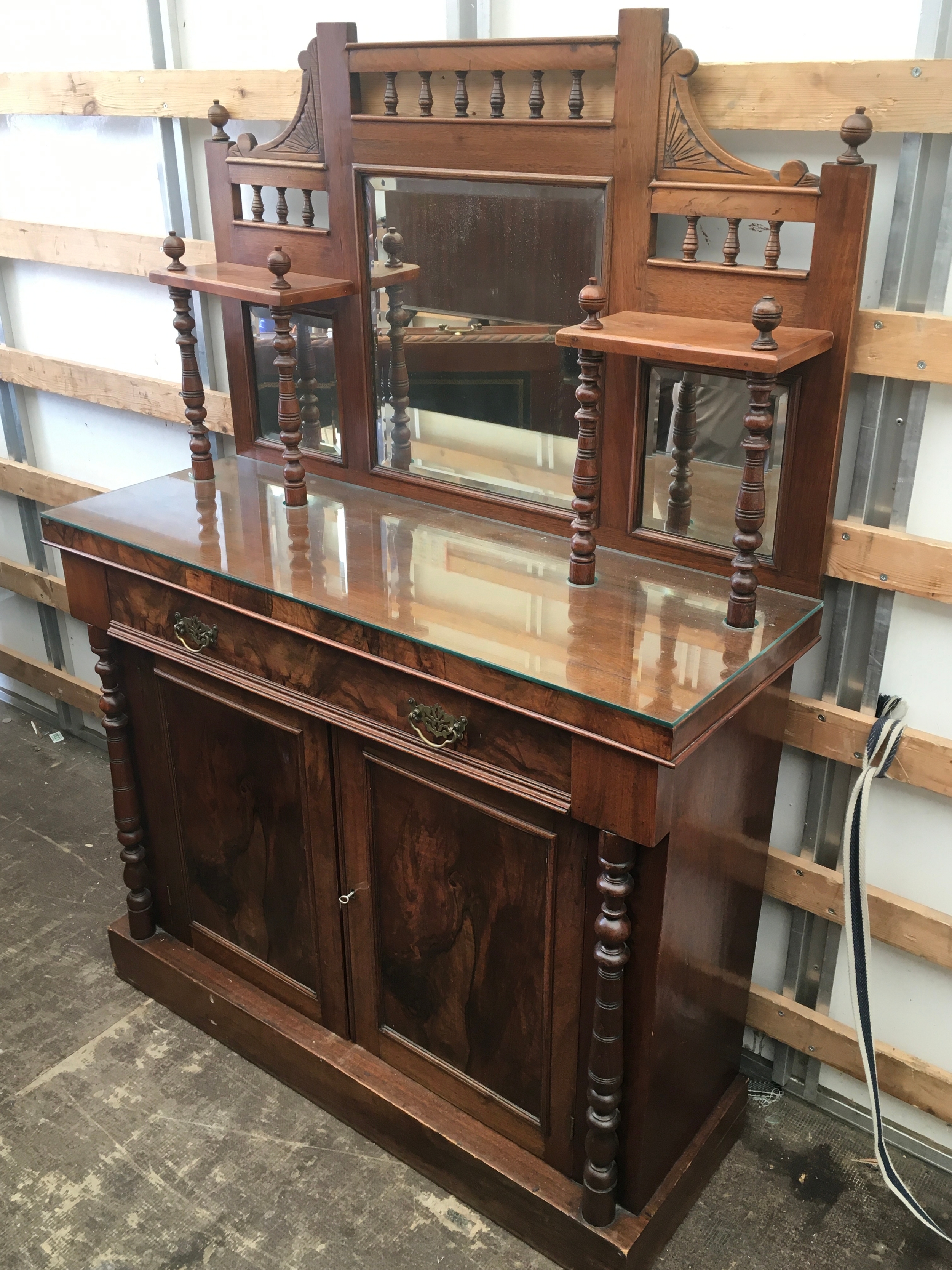 Walnut chiffonier 105cm wide, 152cm tall, 40cm long 