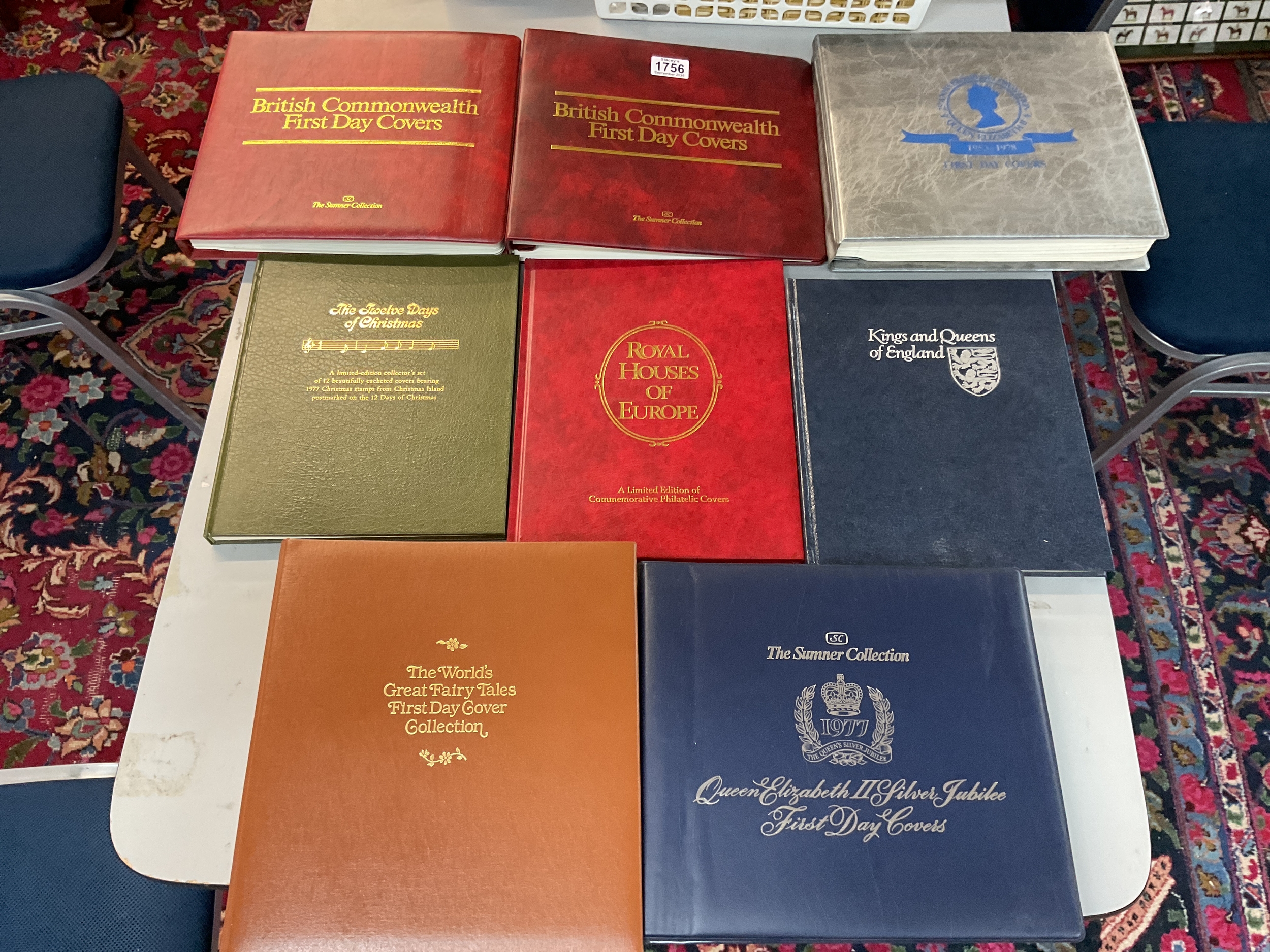 8 stamp books of FDCs to inc British Commonwealth, Kings and Queens etc.