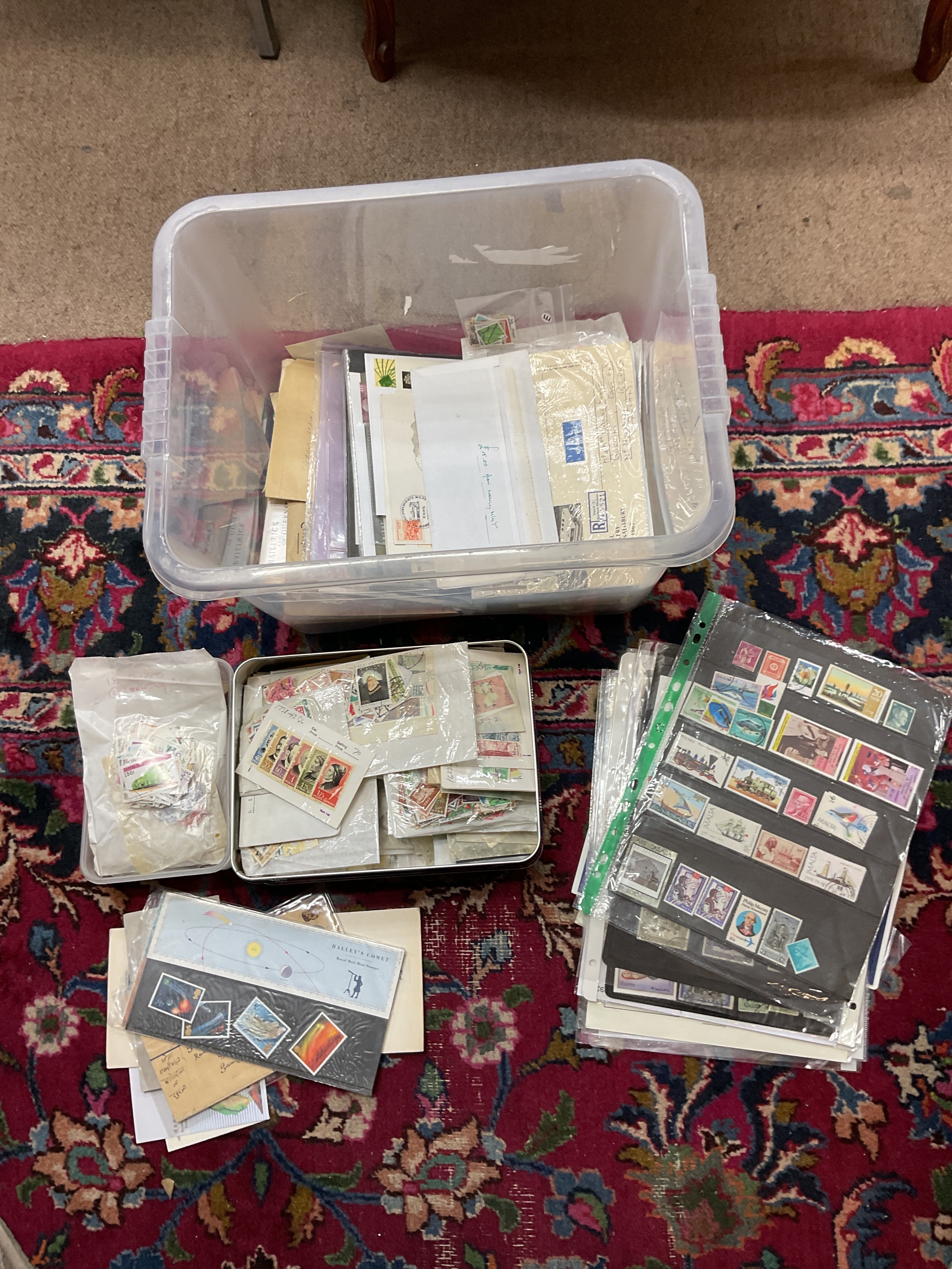 Box of stamps to inc packets, FDCs, mint and world, GB etc