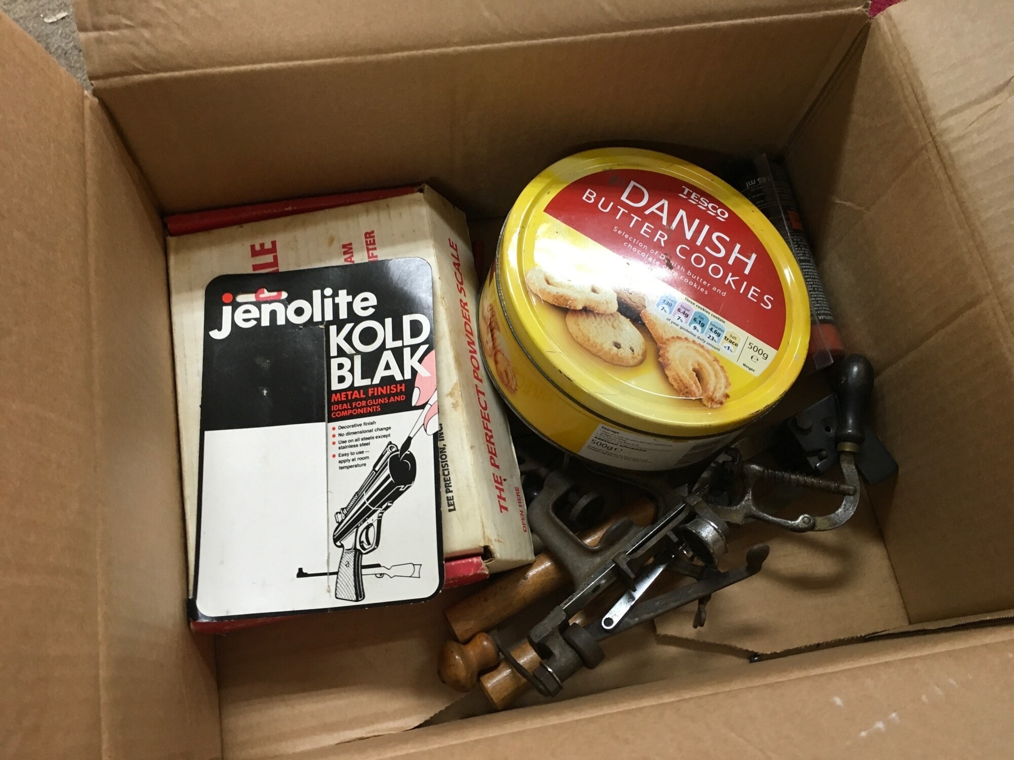 A box of gun cartridge making equipment  NO RESERVE