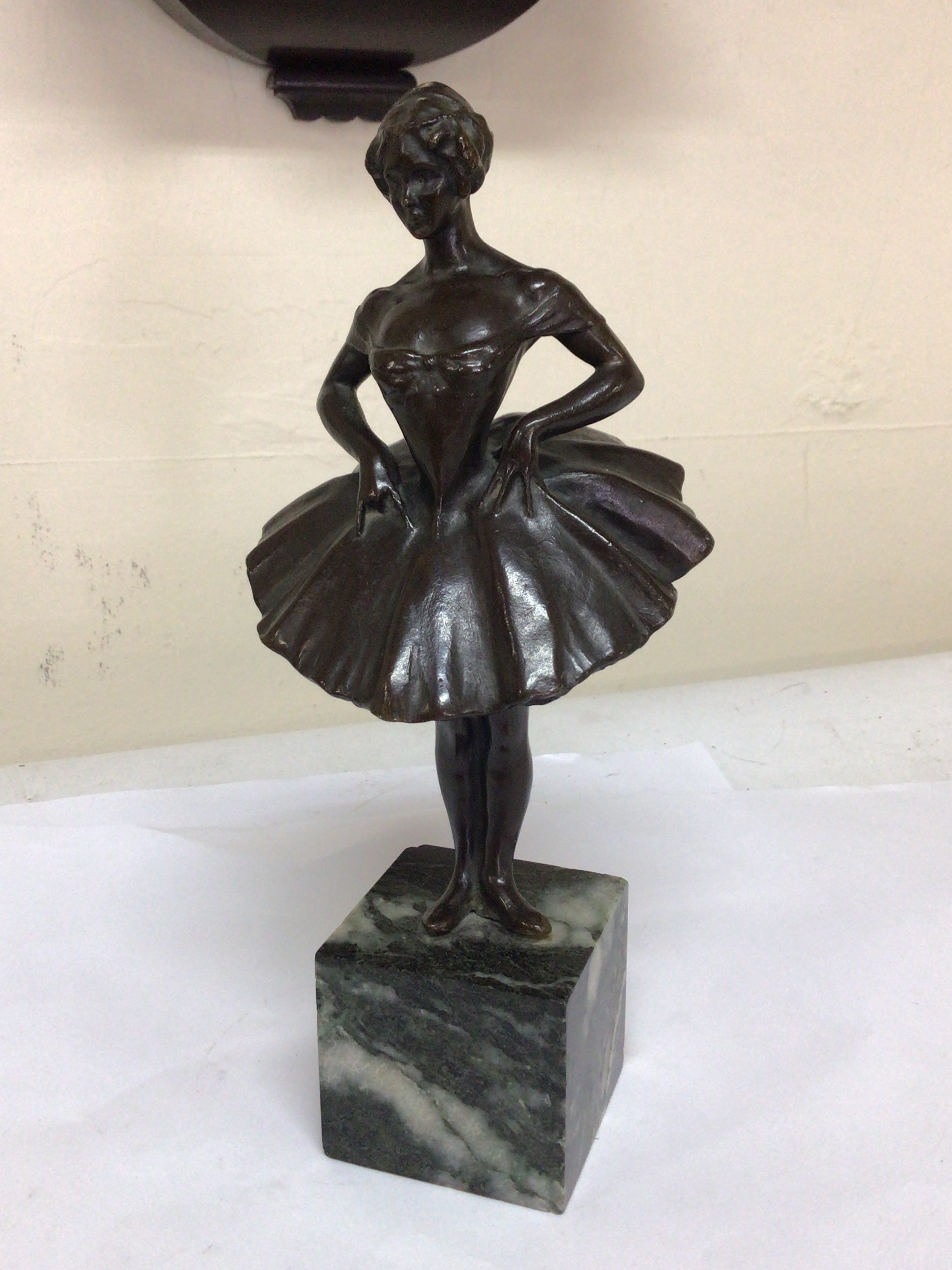   A Quality early 20th century circa 1930  bronze figure of a ballerina on a green marble base unsigned the bronze with good Patination Hight 27cm 