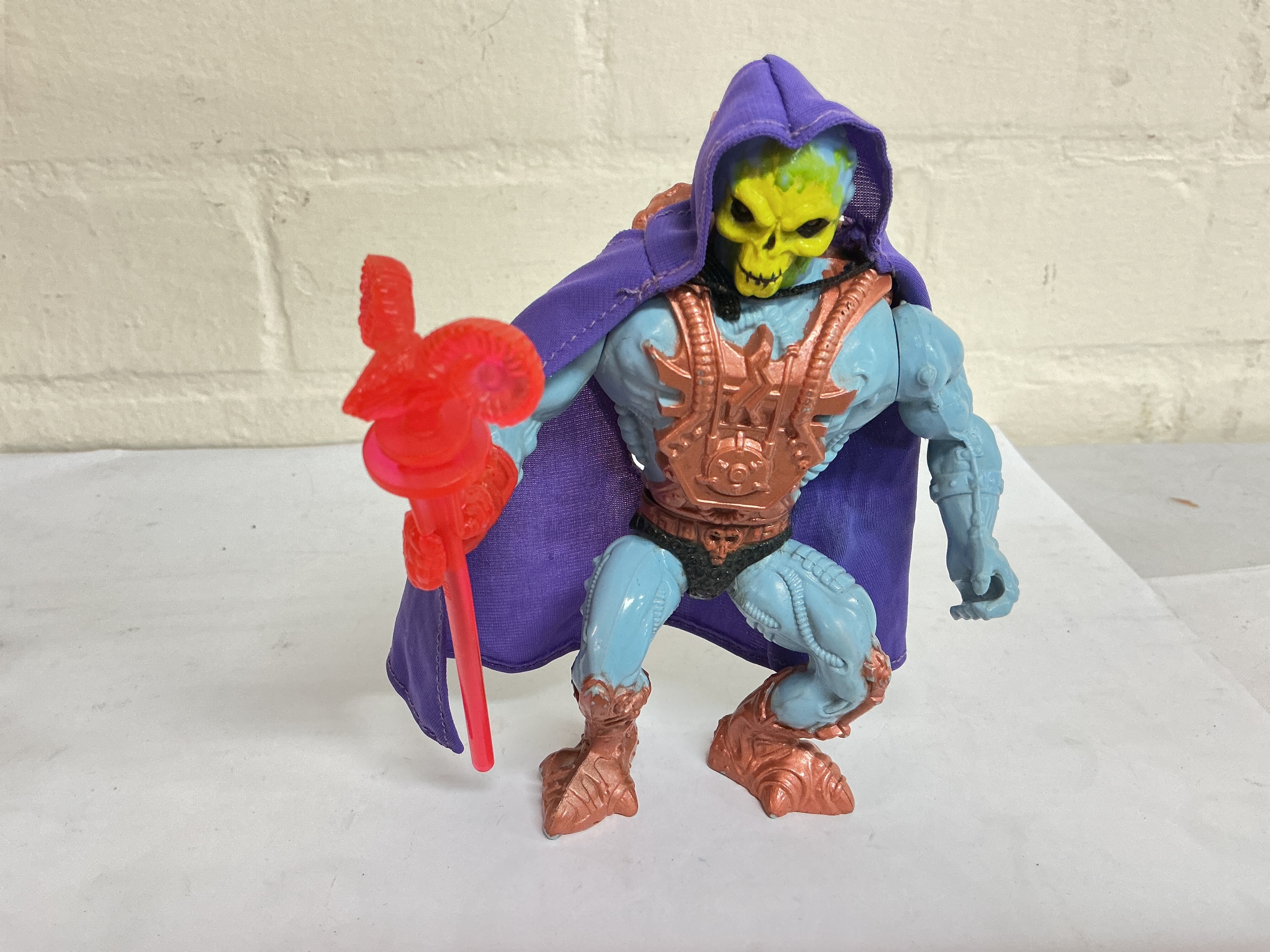 A Vintage Masters Of The Universe Laser-Light Skeletor Action Figure.