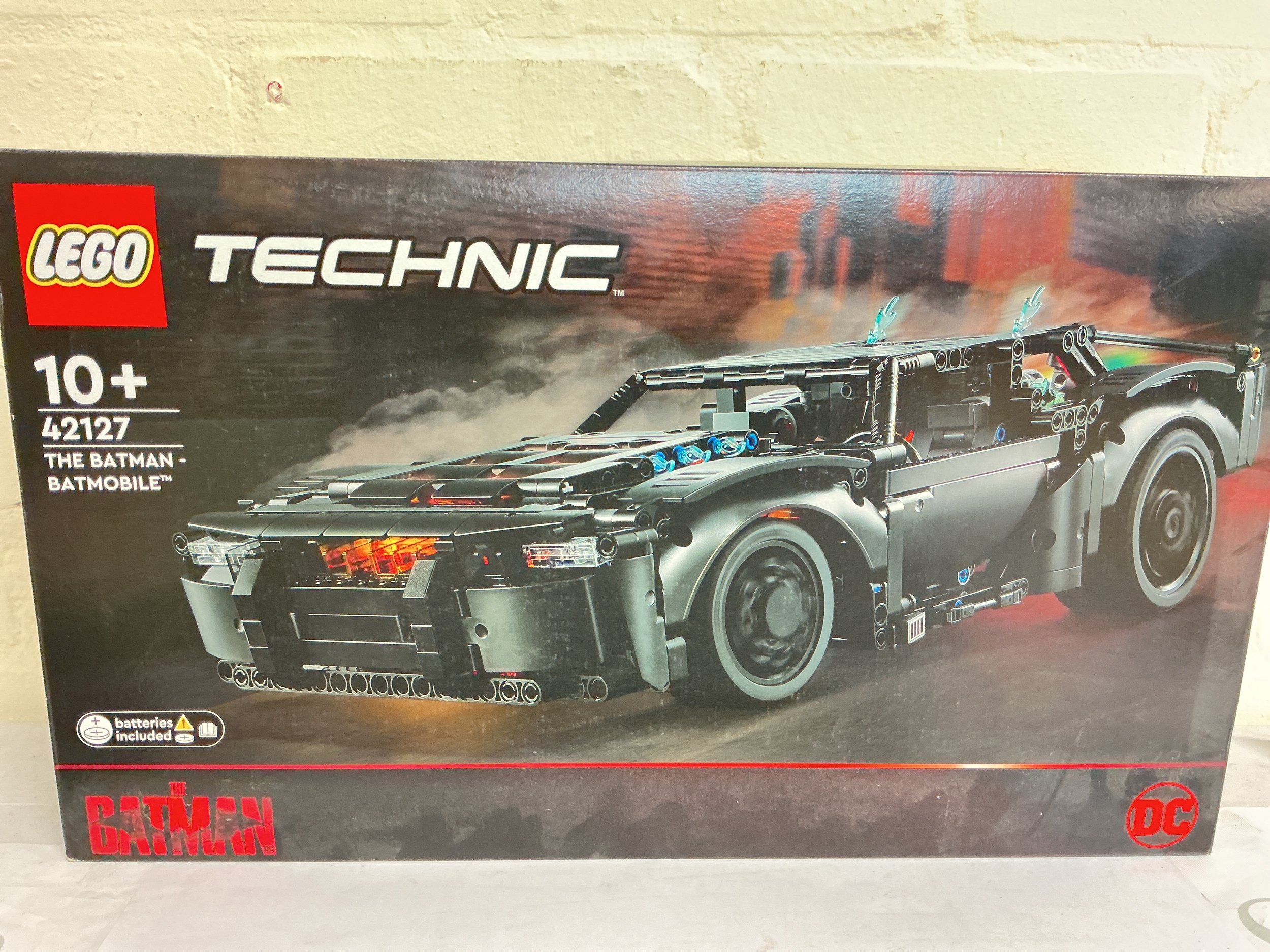 A Boxed And Sealed Lego Technic The Batman Batmobile #42127. No Reserve.