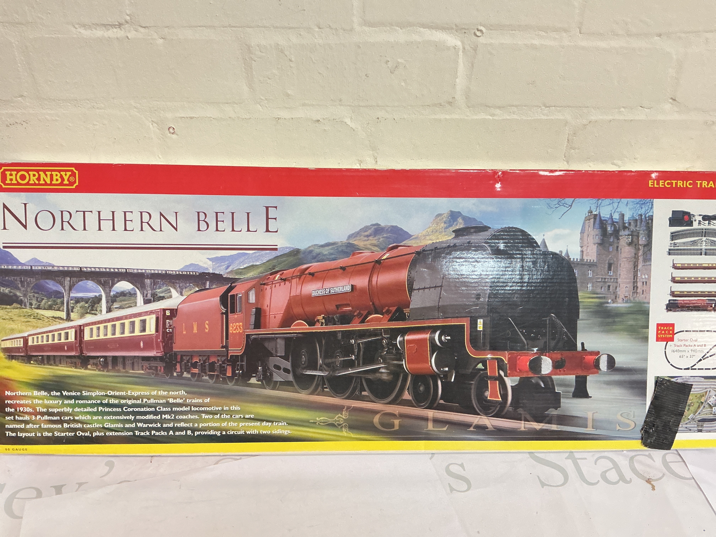 A Boxed Hornby 00 Gauge Northern Belle #R.1065.