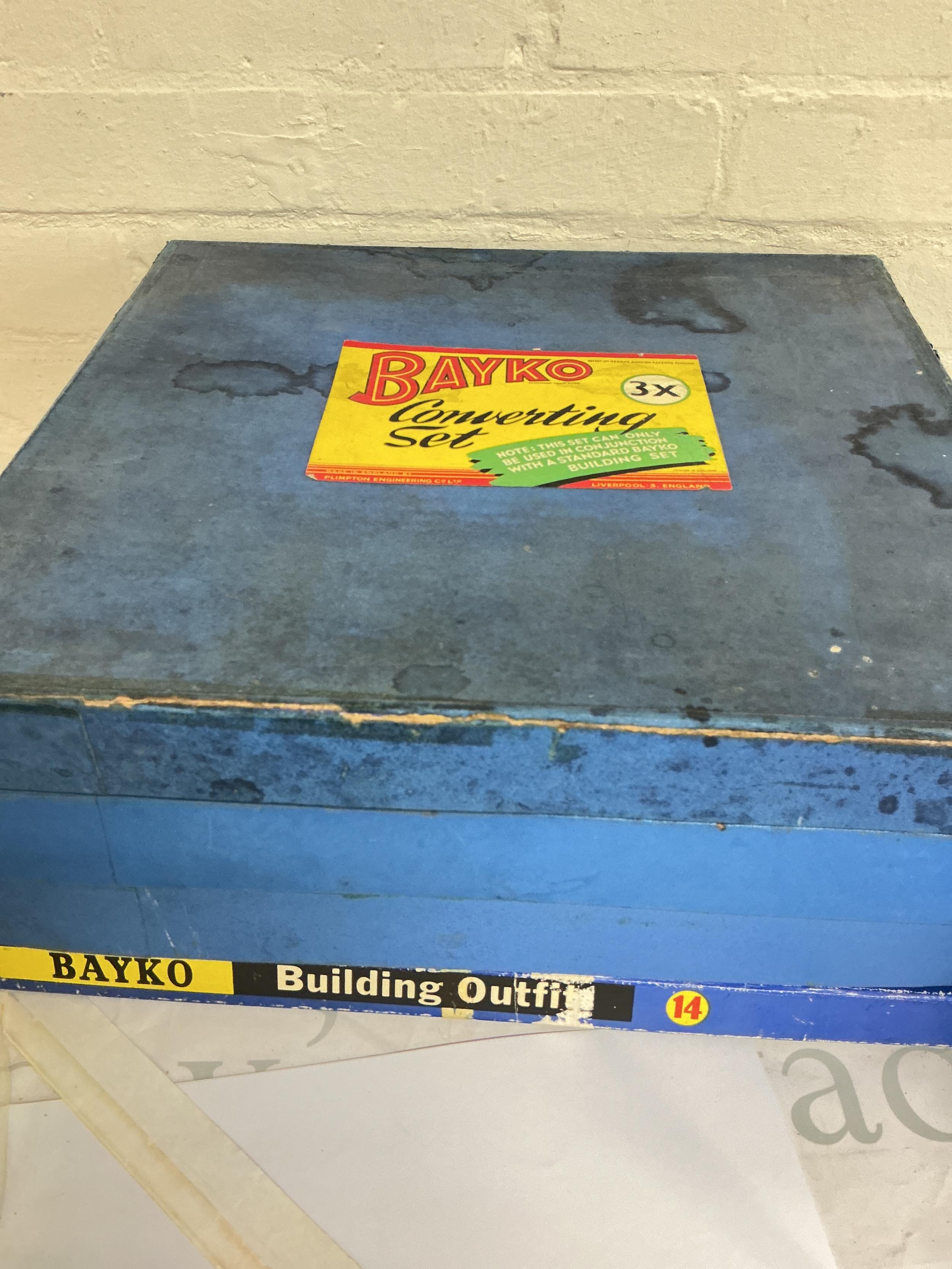 A Collection Of 4 Boxed Bayko Sets. 3 Converting Sets And Outfit #14. No Reserve. (4).